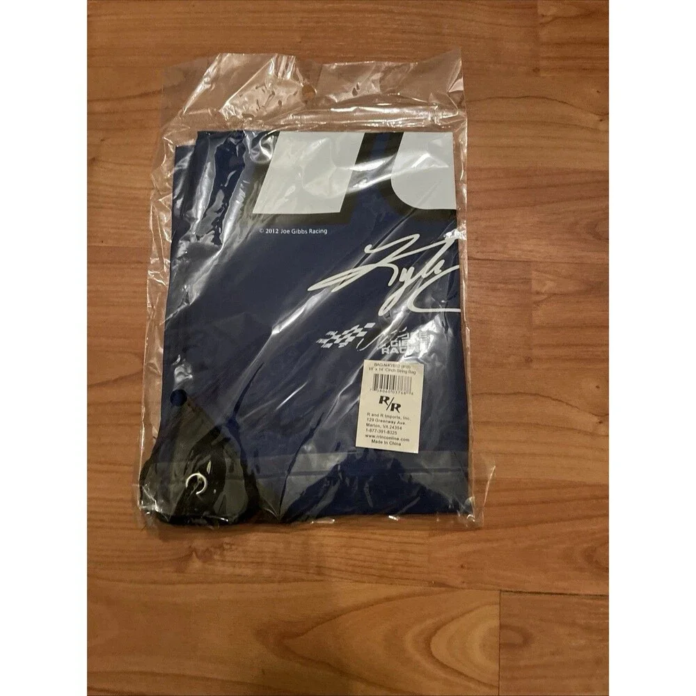 Nascar Kyle Busch #18 Drawstring Cinch Bag 18